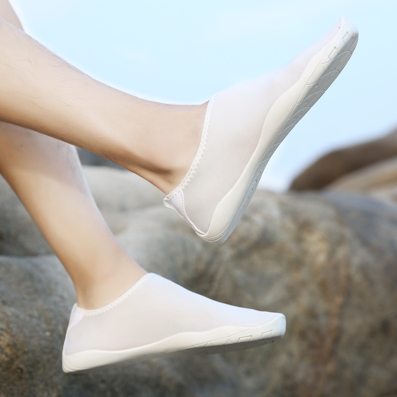 Colección Uny Aquashoes