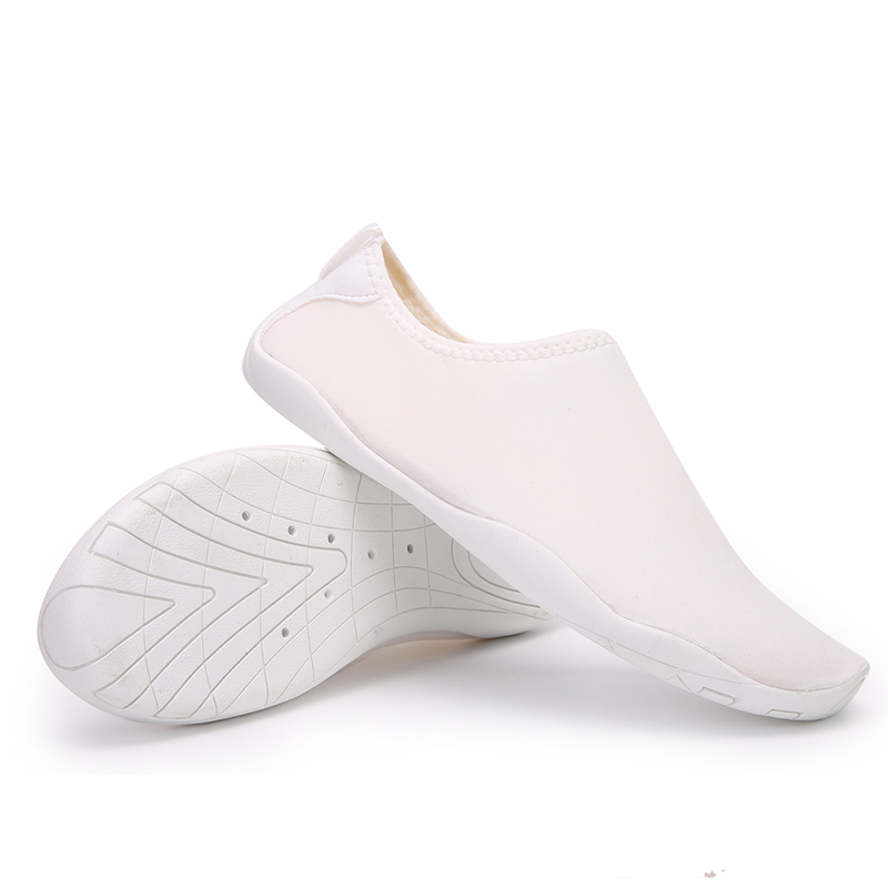 Colección Uny Aquashoes