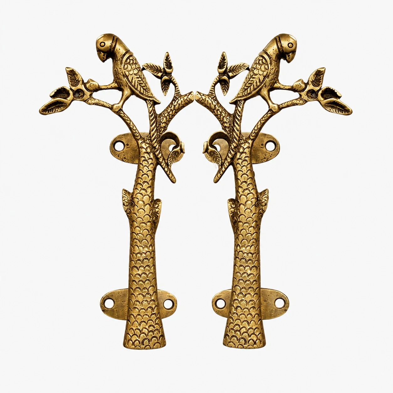 Poignées de porte artisanales en laiton, motif animal - Perroquet et branches, laiton antique standard