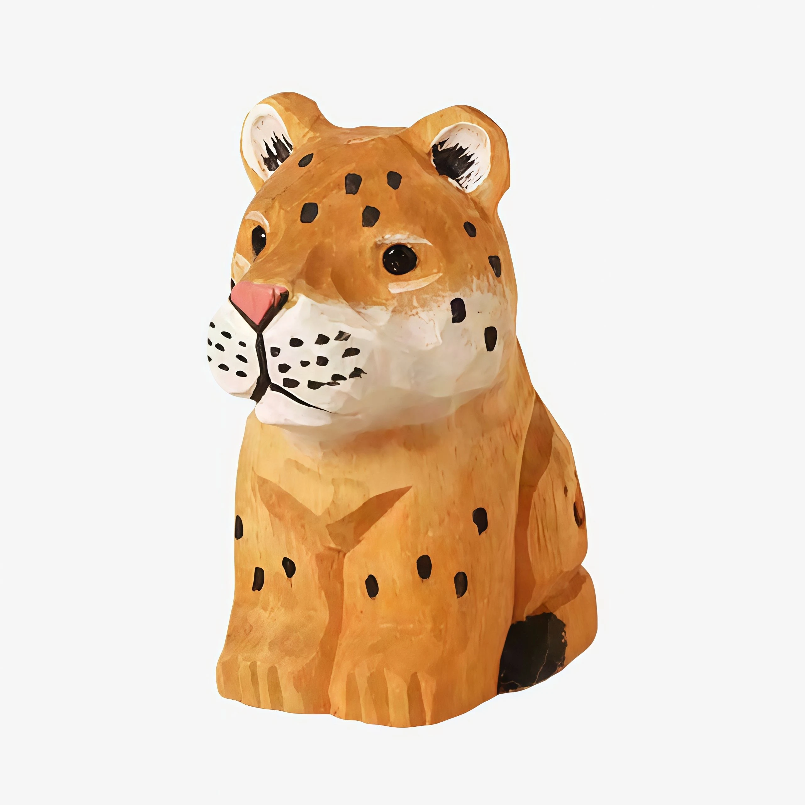 Figurine de léopard en bois naturel sculptée à la main