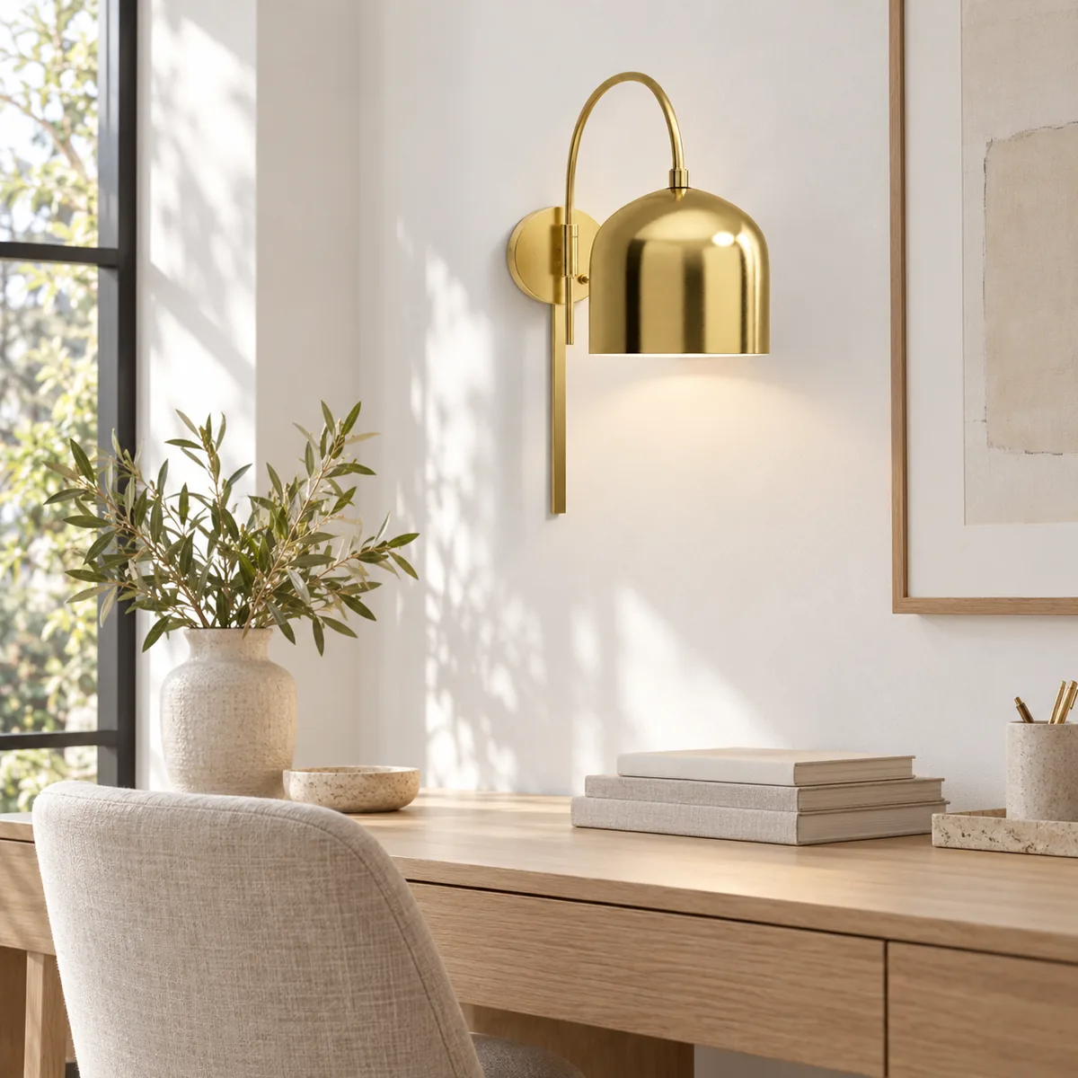 Curved Arm, Small Dome, Wall Plate
