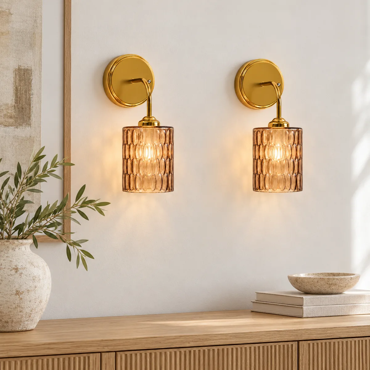 Everyday Wall Sconce in Hammered Glass