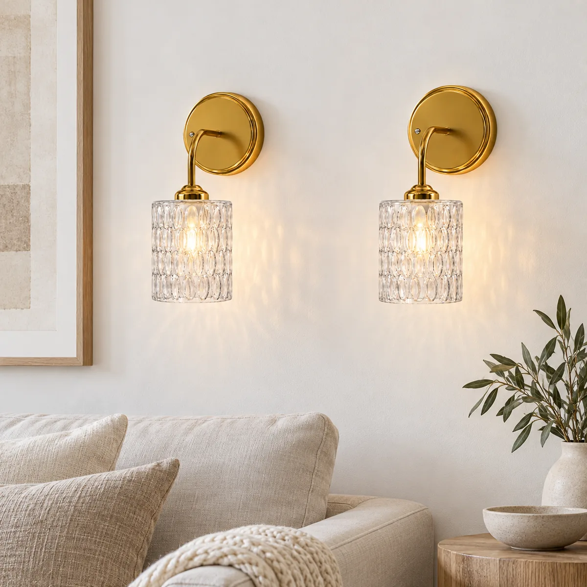 Everyday Wall Sconce in Hammered Glass